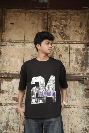24 BROOKLY OVERSIZED T-SHIRT 240 GSM