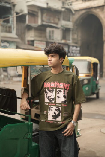 EMOTIONS OVERSIZED T-SHIRT 260 GSM